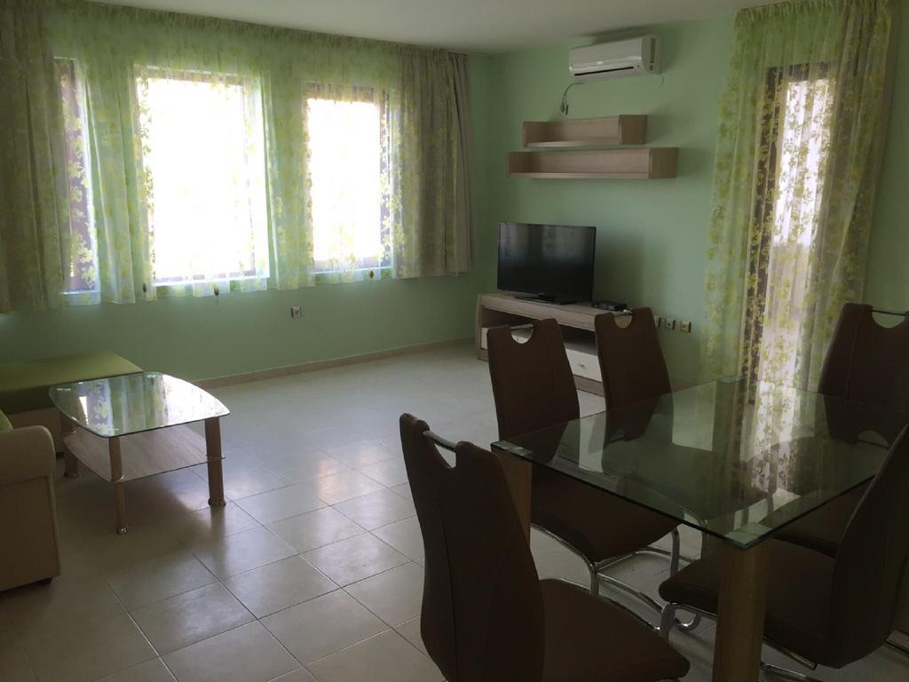 Apartments In Complex Chateau Nessebar スヴェティ・ヴラス エクステリア 写真