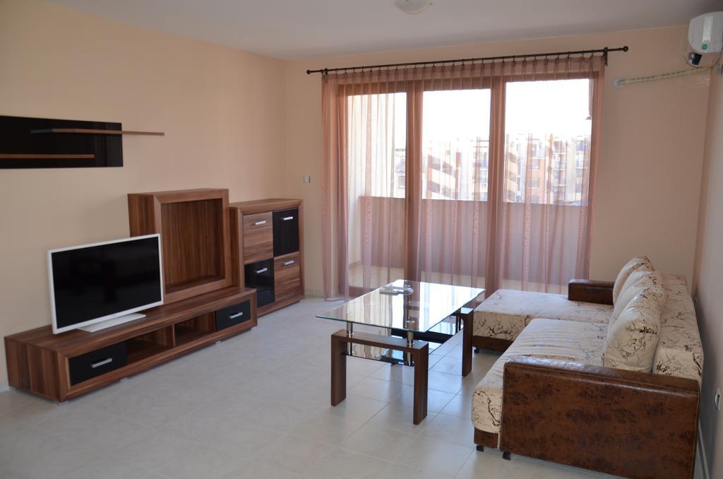 Apartments In Complex Chateau Nessebar スヴェティ・ヴラス エクステリア 写真