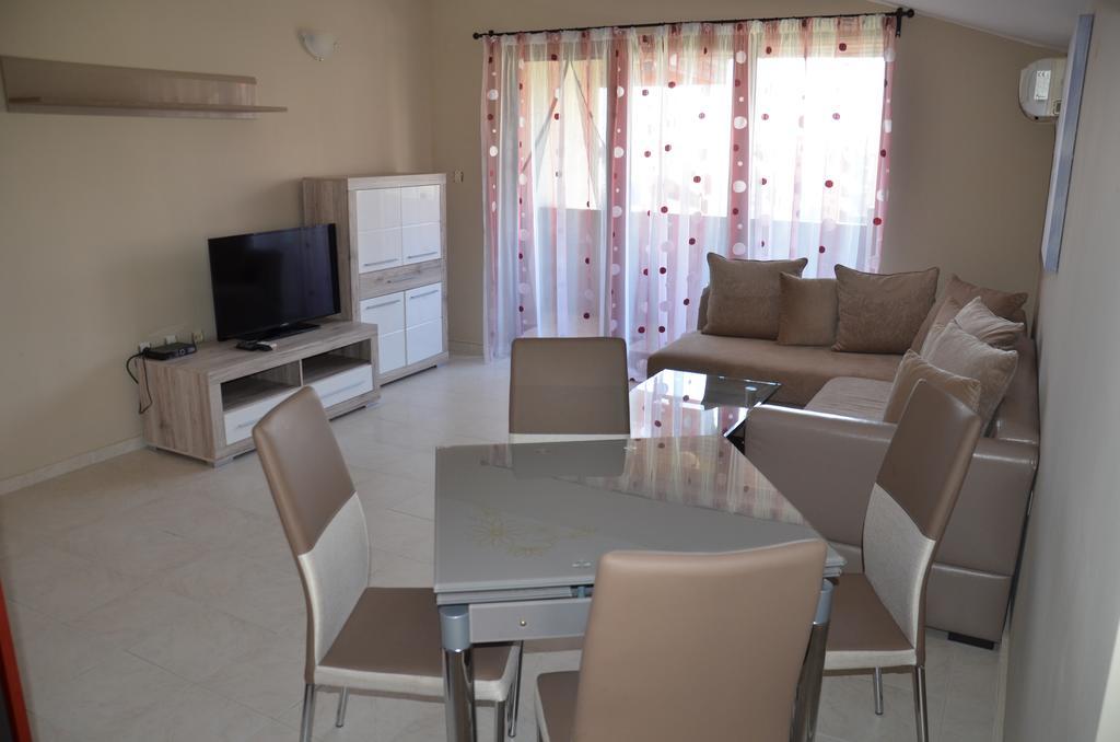 Apartments In Complex Chateau Nessebar スヴェティ・ヴラス エクステリア 写真