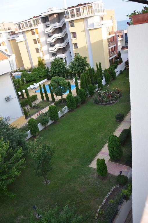 Apartments In Complex Chateau Nessebar スヴェティ・ヴラス エクステリア 写真