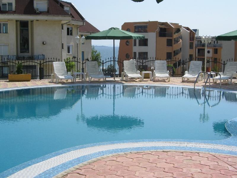 Apartments In Complex Chateau Nessebar スヴェティ・ヴラス エクステリア 写真
